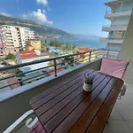 Rias Seaside Daire Avlonya
