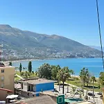 Rias Seaside Daire *