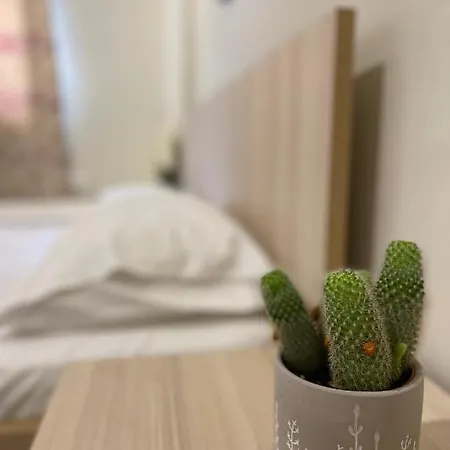 アパート Rias Seaside Vlorë