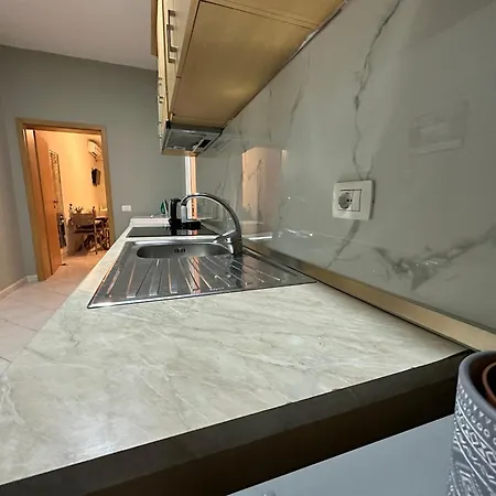 Rias Seaside * Vlorë