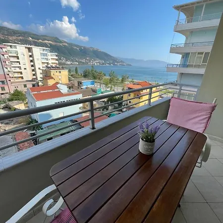 Rias Seaside Apartment Vlore