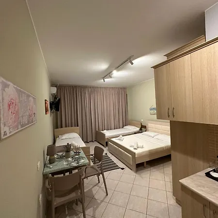 Rias Seaside Apartment Vlore