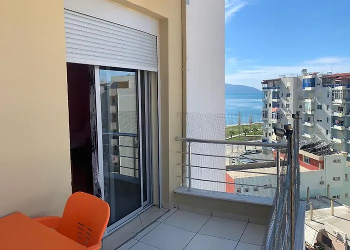 Rias Seaside * فلورا